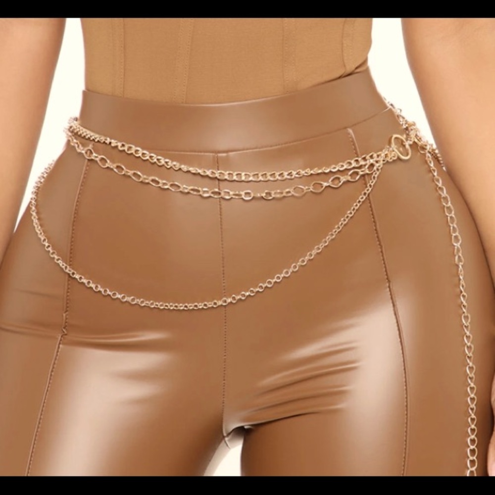 A Gold Chain Belt- One size fits all